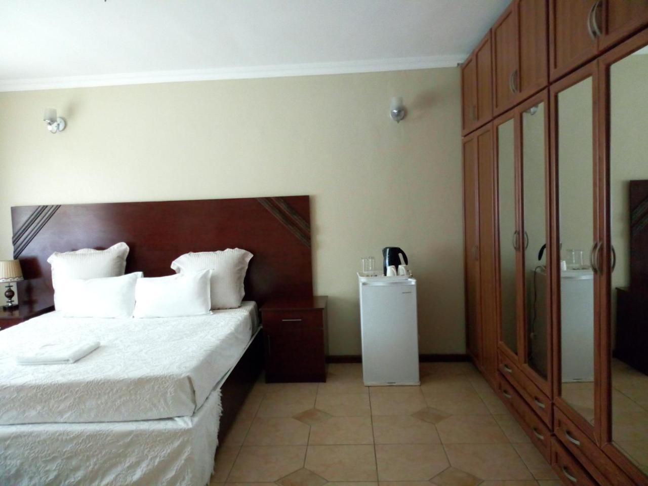 Zenith Lodge Lusaka Zewnętrze zdjęcie